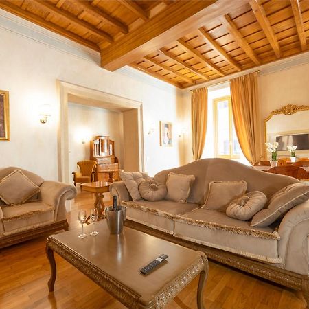 Pantheon Suites In Rzym Zewnętrze zdjęcie